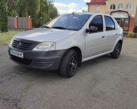 Сірий Рено Логан, об'ємом двигуна 1.4 л та пробігом 127 тис. км за 3777 $, фото 1 на Automoto.ua