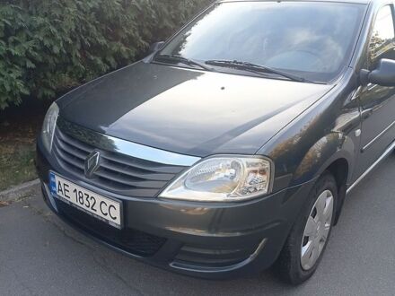 Сірий Рено Логан, об'ємом двигуна 1.6 л та пробігом 187 тис. км за 5500 $, фото 1 на Automoto.ua