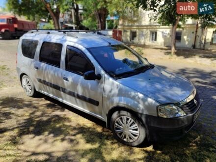 Сірий Рено Логан, об'ємом двигуна 1.6 л та пробігом 199 тис. км за 4600 $, фото 1 на Automoto.ua