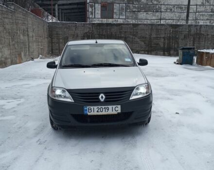Серый Рено Логан, объемом двигателя 1.4 л и пробегом 135 тыс. км за 4500 $, фото 1 на Automoto.ua