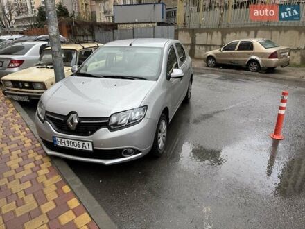 Рено Логан 2013 в Одессе на Automoto.ua Серый Рено Логан, объемом двигателя 1.15 л и пробегом 171 тыс. км за 6500 $, фото 1 на Automoto.ua