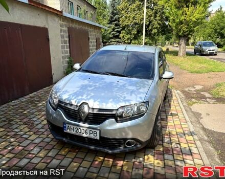 Серый Рено Логан, объемом двигателя 1.1 л и пробегом 90 тыс. км за 5600 $, фото 1 на Automoto.ua