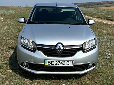 Рено Логан 2013 у Миколаєві на Automoto.ua Сірий Рено Логан, об'ємом двигуна 1.1 л та пробігом 183 тис. км за 5500 $, фото 1 на Automoto.ua