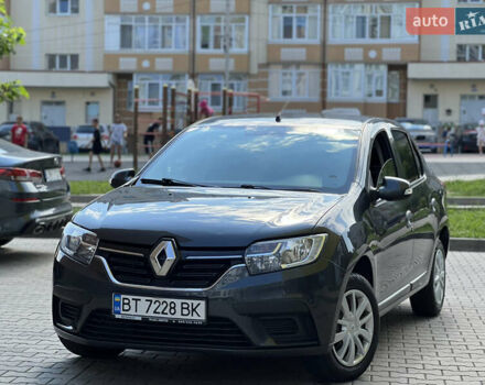 Сірий Рено Логан, об'ємом двигуна 1.15 л та пробігом 51 тис. км за 8000 $, фото 1 на Automoto.ua