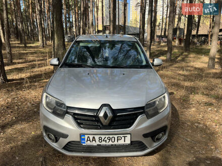 Рено Логан 2017 у Вышгороде на Automoto.ua Сірий Рено Логан, об'ємом двигуна 1.5 л та пробігом 271 тис. км за 5250 $, фото 1 на Automoto.ua
