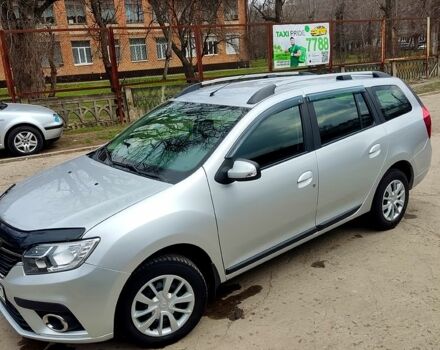 Серый Рено Логан, объемом двигателя 1.5 л и пробегом 62 тыс. км за 12300 $, фото 1 на Automoto.ua