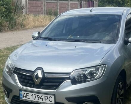 Сірий Рено Логан, об'ємом двигуна 0.9 л та пробігом 190 тис. км за 6481 $, фото 1 на Automoto.ua