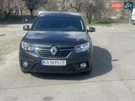 Рено Логан 2021 у Белой Церкве на Automoto.ua Сірий Рено Логан, об'ємом двигуна 1.46 л та пробігом 34 тис. км за 12500 $, фото 1 на Automoto.ua