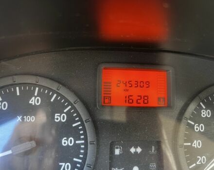 Рено Логан 2007 в Каневе на Automoto.ua Синий Рено Логан, объемом двигателя 1.4 л и пробегом 245 тыс. км за 2700 $, фото 7 на Automoto.ua