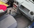 Синій Рено Логан, об'ємом двигуна 1.4 л та пробігом 256 тис. км за 2800 $, фото 3 на Automoto.ua