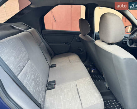 Синій Рено Логан, об'ємом двигуна 1.39 л та пробігом 161 тис. км за 4650 $, фото 31 на Automoto.ua