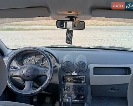 Синій Рено Логан, об'ємом двигуна 1.39 л та пробігом 183 тис. км за 4500 $, фото 4 на Automoto.ua