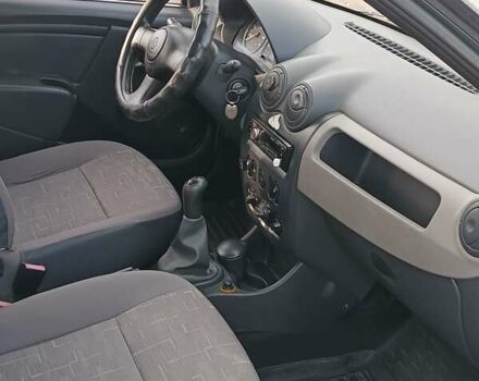 Синій Рено Логан, об'ємом двигуна 1.39 л та пробігом 183 тис. км за 4500 $, фото 5 на Automoto.ua