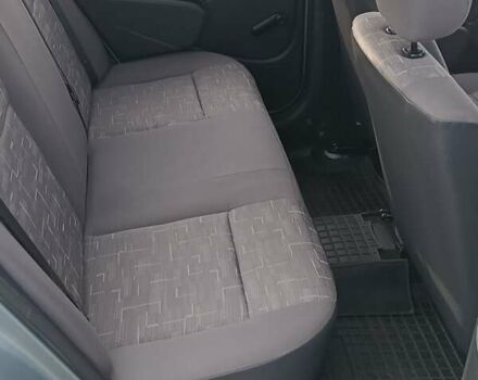 Синій Рено Логан, об'ємом двигуна 1.39 л та пробігом 183 тис. км за 4500 $, фото 6 на Automoto.ua