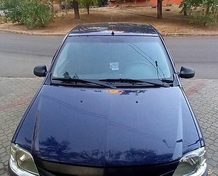 Синий Рено Логан, объемом двигателя 1.4 л и пробегом 230 тыс. км за 4300 $, фото 5 на Automoto.ua