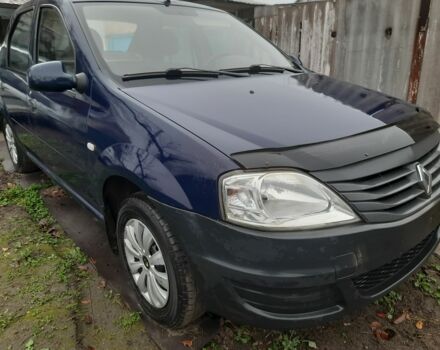 Синій Рено Логан, об'ємом двигуна 1.4 л та пробігом 145 тис. км за 2300 $, фото 2 на Automoto.ua