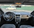 Синій Рено Логан, об'ємом двигуна 1.4 л та пробігом 256 тис. км за 3700 $, фото 9 на Automoto.ua