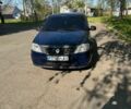 Синий Рено Логан, объемом двигателя 1.39 л и пробегом 280 тыс. км за 3900 $, фото 1 на Automoto.ua