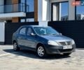 Синій Рено Логан, об'ємом двигуна 1.39 л та пробігом 100 тис. км за 5000 $, фото 1 на Automoto.ua