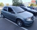 Синій Рено Логан, об'ємом двигуна 1.6 л та пробігом 55 тис. км за 6000 $, фото 11 на Automoto.ua