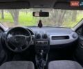Синий Рено Логан, объемом двигателя 1.39 л и пробегом 170 тыс. км за 4250 $, фото 21 на Automoto.ua