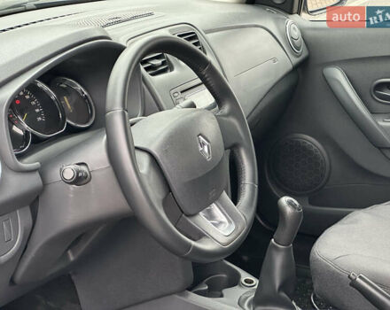 Синий Рено Логан, объемом двигателя 1.5 л и пробегом 171 тыс. км за 6700 $, фото 11 на Automoto.ua