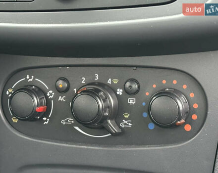 Синий Рено Логан, объемом двигателя 1.5 л и пробегом 171 тыс. км за 6700 $, фото 15 на Automoto.ua