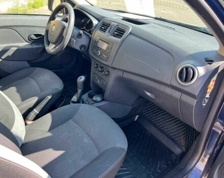 Синий Рено Логан, объемом двигателя 1.6 л и пробегом 132 тыс. км за 5890 $, фото 18 на Automoto.ua