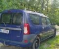 Синий Рено Логан, объемом двигателя 1.5 л и пробегом 300 тыс. км за 3500 $, фото 2 на Automoto.ua