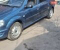 Синій Рено Логан, об'ємом двигуна 1.6 л та пробігом 151 тис. км за 5100 $, фото 2 на Automoto.ua