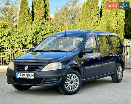Синий Рено Логан, объемом двигателя 1.6 л и пробегом 260 тыс. км за 5750 $, фото 1 на Automoto.ua