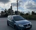 Синий Рено Логан, объемом двигателя 1.6 л и пробегом 100 тыс. км за 5015 $, фото 1 на Automoto.ua