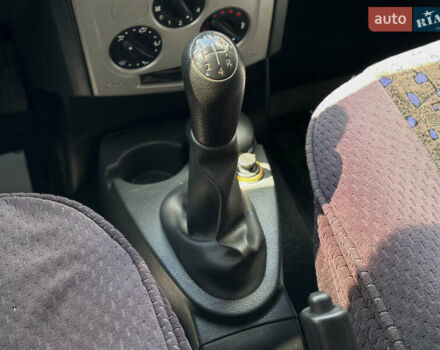 Синій Рено Логан, об'ємом двигуна 1.46 л та пробігом 266 тис. км за 5700 $, фото 30 на Automoto.ua