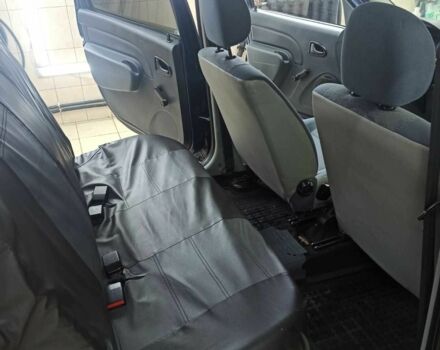 Синий Рено Логан, объемом двигателя 1.6 л и пробегом 2 тыс. км за 4700 $, фото 13 на Automoto.ua