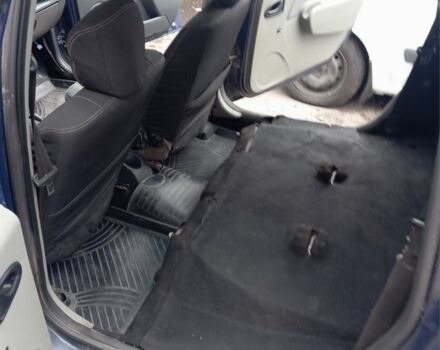 Синій Рено Логан, об'ємом двигуна 1.6 л та пробігом 362 тис. км за 2800 $, фото 9 на Automoto.ua