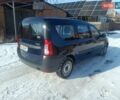 Синий Рено Логан, объемом двигателя 1.6 л и пробегом 82 тыс. км за 6500 $, фото 3 на Automoto.ua