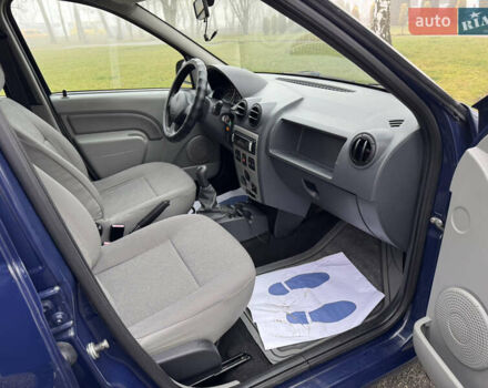 Синий Рено Логан, объемом двигателя 1.6 л и пробегом 110 тыс. км за 6700 $, фото 25 на Automoto.ua