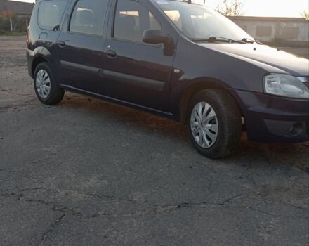 Синий Рено Логан, объемом двигателя 1 л и пробегом 257 тыс. км за 5650 $, фото 1 на Automoto.ua