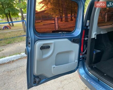 Синій Рено Логан, об'ємом двигуна 1.6 л та пробігом 92 тис. км за 5300 $, фото 18 на Automoto.ua