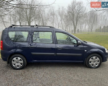 Синий Рено Логан, объемом двигателя 1.6 л и пробегом 110 тыс. км за 6700 $, фото 8 на Automoto.ua