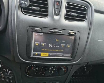 Рено Логан 2015 в Львове на Automoto.ua Синий Рено Логан, объемом двигателя 1.46 л и пробегом 290 тыс. км за 5299 $, фото 2 на Automoto.ua