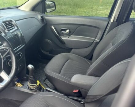 Синий Рено Логан, объемом двигателя 1.5 л и пробегом 102 тыс. км за 9300 $, фото 7 на Automoto.ua