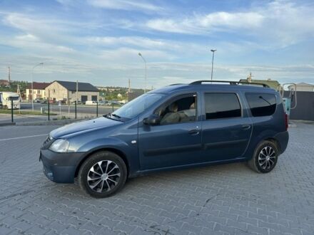 Рено Логан 2007 в Каменце-Подольском на Automoto.ua Синий Рено Логан, объемом двигателя 1.6 л и пробегом 131 тыс. км за 4600 $, фото 1 на Automoto.ua
