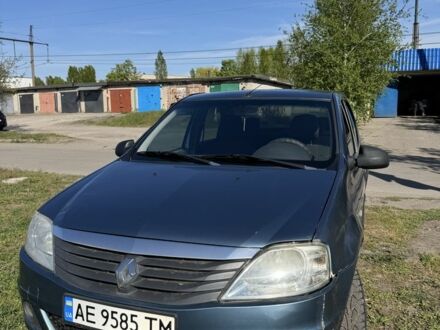 Синій Рено Логан, об'ємом двигуна 1.6 л та пробігом 240 тис. км за 2958 $, фото 1 на Automoto.ua