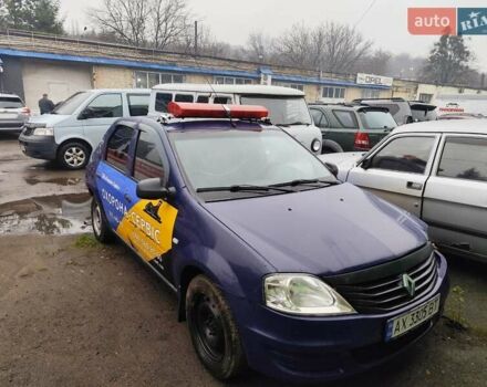 Синій Рено Логан, об'ємом двигуна 1.4 л та пробігом 185 тис. км за 1000 $, фото 1 на Automoto.ua