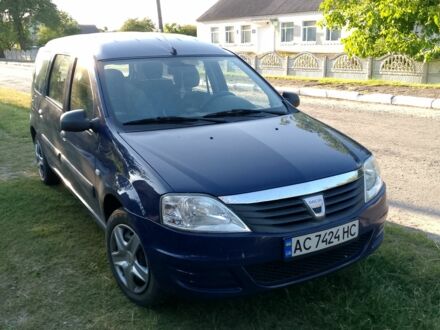 Синий Рено Логан, объемом двигателя 1.4 л и пробегом 212 тыс. км за 4800 $, фото 1 на Automoto.ua