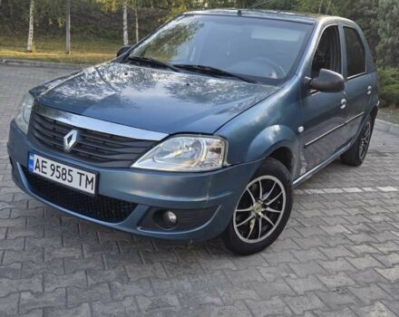 Синій Рено Логан, об'ємом двигуна 1.6 л та пробігом 243 тис. км за 3091 $, фото 1 на Automoto.ua