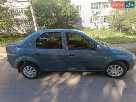 Синий Рено Логан, объемом двигателя 1.6 л и пробегом 205 тыс. км за 3300 $, фото 1 на Automoto.ua