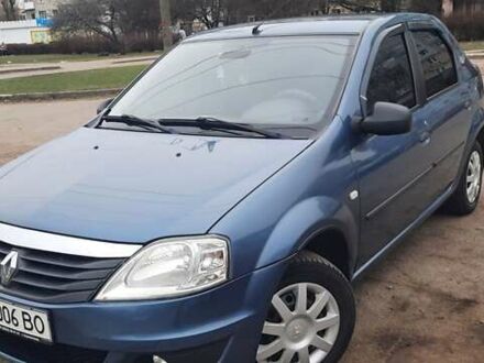 Рено Логан 2011 у Кропивницькому (Кіровограді) на Automoto.ua Синій Рено Логан, об'ємом двигуна 1.39 л та пробігом 220 тис. км за 5000 $, фото 1 на Automoto.ua