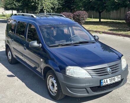 Синій Рено Логан, об'ємом двигуна 1.6 л та пробігом 353 тис. км за 4200 $, фото 1 на Automoto.ua